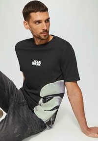 s.Oliver STARWARS®  antracytowy melanż