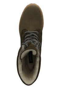 Botín de ante verde con cordones grises, punta redonda y un forro suave y acogedor. Cuenta con una suela de goma para mayor tracción.