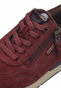 Tamaris COMFORT   - Sneakers low - merlot