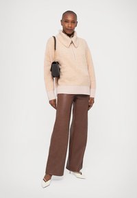Filippa K FLUFFY HALF ZIP SWEATER - Jumper - dusty pink