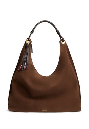 Ruda zomšinė „hobo“ rankinė su pintu tamsiu rankena, odinės kutos detalėmis, auksiniais žiedeliais ir mažuoju auksiniu Tommy Hilfiger logotipu apačios centre.