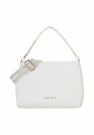 Sac à main Valentino blanc avec logo doré, poignée supérieure ornée de clous, et bandoulière réglable de marque avec boucle dorée.