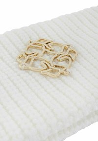 OCHNIK - Nakrycie głowy