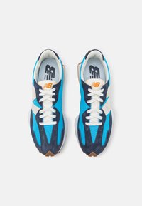 New Balance MS327 UNISEX - Sapatilhas - vibrant sky