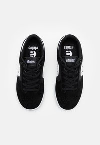 Etnies LITTLE KIDS WINDROW UNISEX - Sportbačiai - black/white