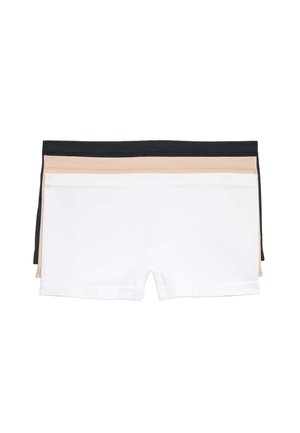 Stos trzech bezszwowych majtek w stylu boyshort w kolorach czarnym, beżowym i białym, pokazanych na białym tle.