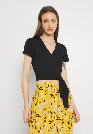 Triko s potiskem - black