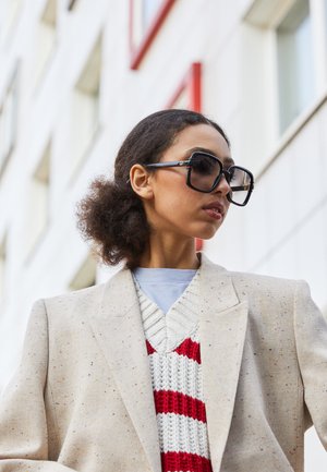 Gucci Óculos de sol - black/black/grey