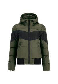 Groene pufferjack met capuchon, voorzien van zwart chevron detail, rits aan de voorkant, gebreide manchetten en een gladde stofstructuur.