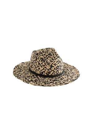 Sombrero de paja tejido de ala ancha con patrón negro y beige natural y una cinta negra fina alrededor de la base de la corona.