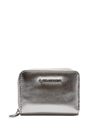 Punge - metallic grey