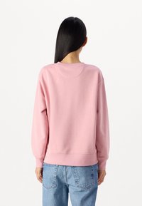 GANT SHIELD C NECK - Mikina - dusty pink