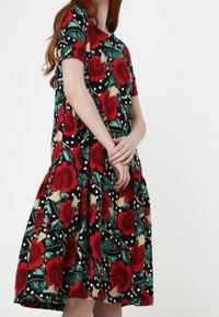 Madam-T Vapaa-ajan mekko - black