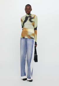 Nanushka HARRI - Long sleeved top - smudged graffiti