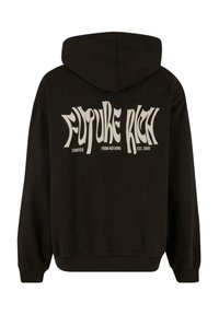 Sudadera negra con capucha ajustable, que presenta un texto en blanco destacado: "FUTURE RICH STARTED FROM NOTHING EST. 2006" en una fuente estilizada.
