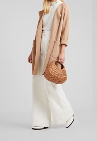 J.CREW Kofta - beige
