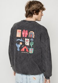 Kaotiko WASHED SONORA  - Mikina - schwarz