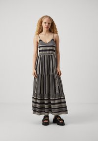 Vero Moda - VMDICTHE SINGLET DRESS - Maxi ruha - black/birch Miniatűr kép 1