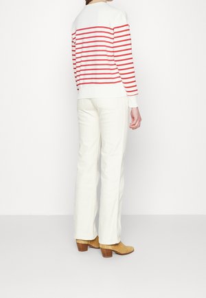 Sweater - white