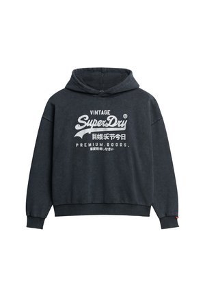 Donkergrijze hoodie met lange mouwen, een voorzak in kangoeroestijl en witte grafische tekst op de borst. Zacht materiaal met ribgebreide manchetten en zoom.