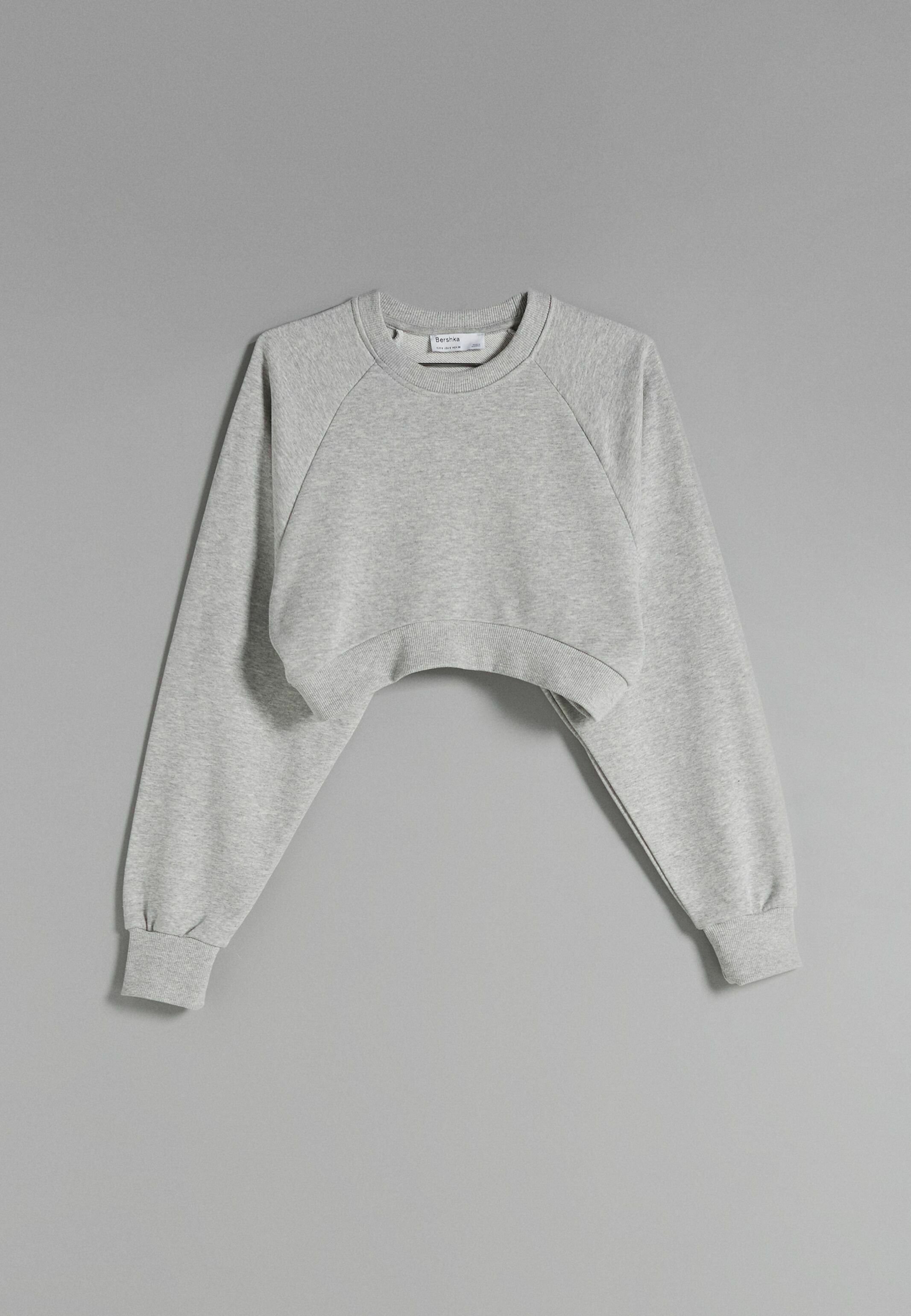Grey sweatshirt