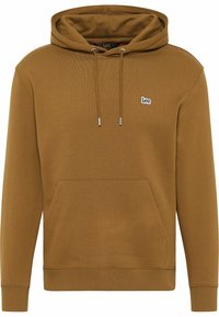 Pehmeästä kankaasta valmistettu ruskea huppari, jossa on etutasku, säädettävä kiristysnyörillinen huppu, resorit hihansuissa ja pieni logo rinnassa.