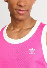 adidas Originals ADICOLOR MOCK EYELET - Top - semi lucid fuchsia