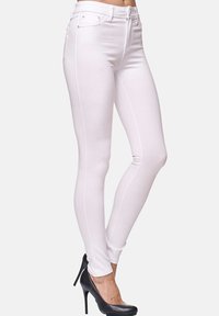 Elara Vaqueros pitillo - weiß