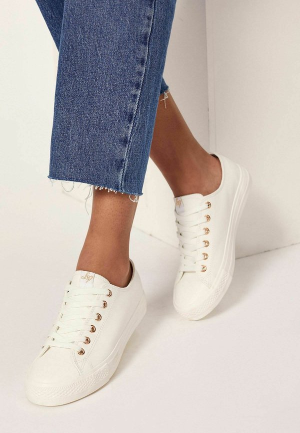 REGULAR FIT-LOW TOP - Sneaker low