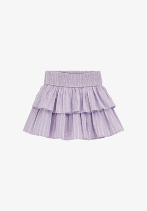 Minifalda de volantes lila con cintura elástica fruncida y sutiles rayas blancas verticales.