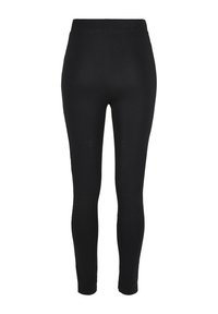 Čierne legíny vyrobené z elastickej tkaniny, s vysokým elastickým pásom a priliehavým strihom. Hladká textúra bez viditeľných vzorov.