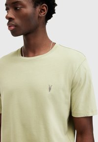 AllSaints BRACE CREW 3 PACK - T-Shirt basic - green/optic white