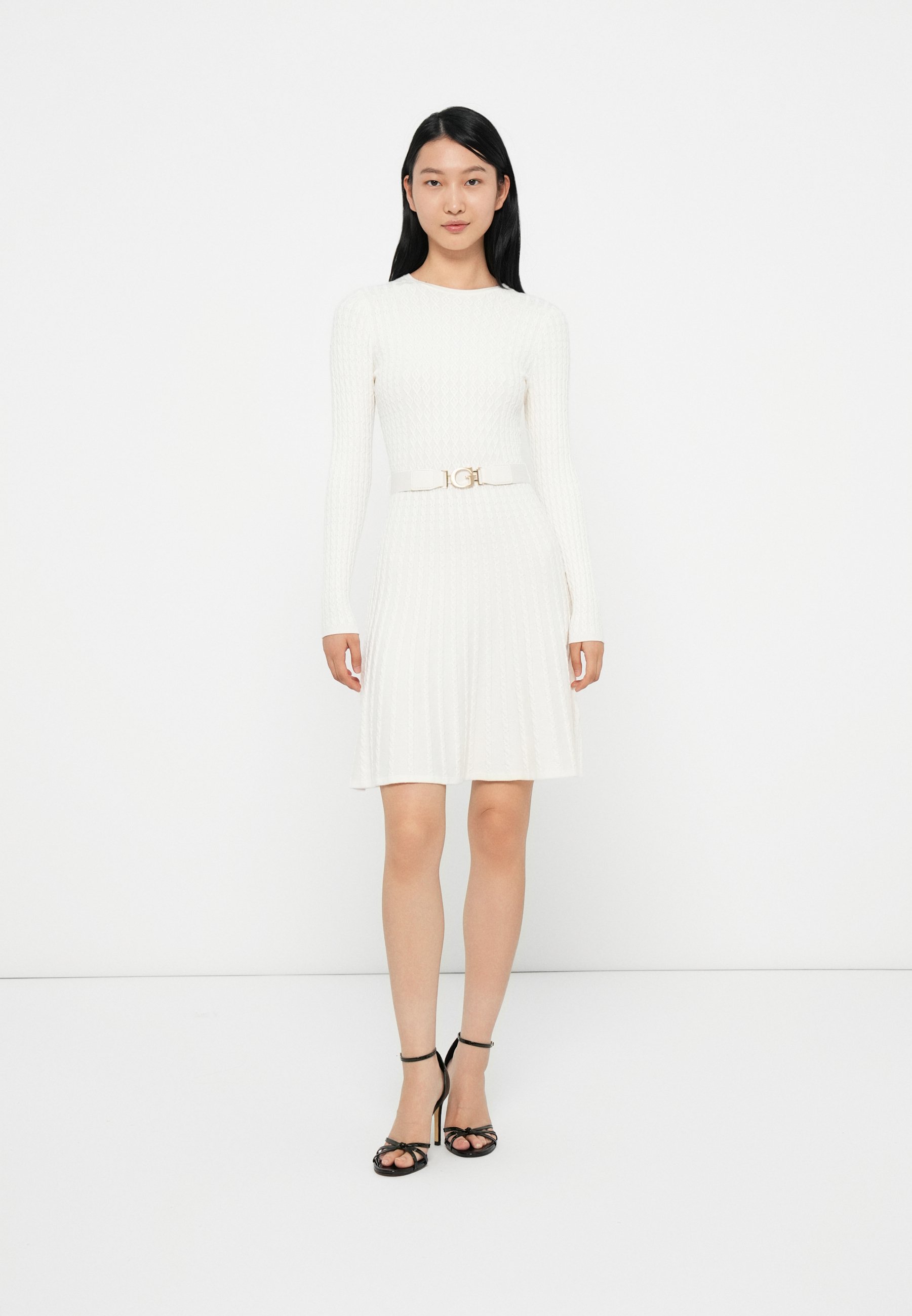 Guess BELTED HANA DRESS - Jumper dress - dove white/white - Zalando