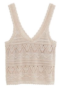 Haut court tricoté beige avec un col en V, des bretelles larges et des motifs en dentelle complexes présentant des dessins de losanges et de points. Texture douce.