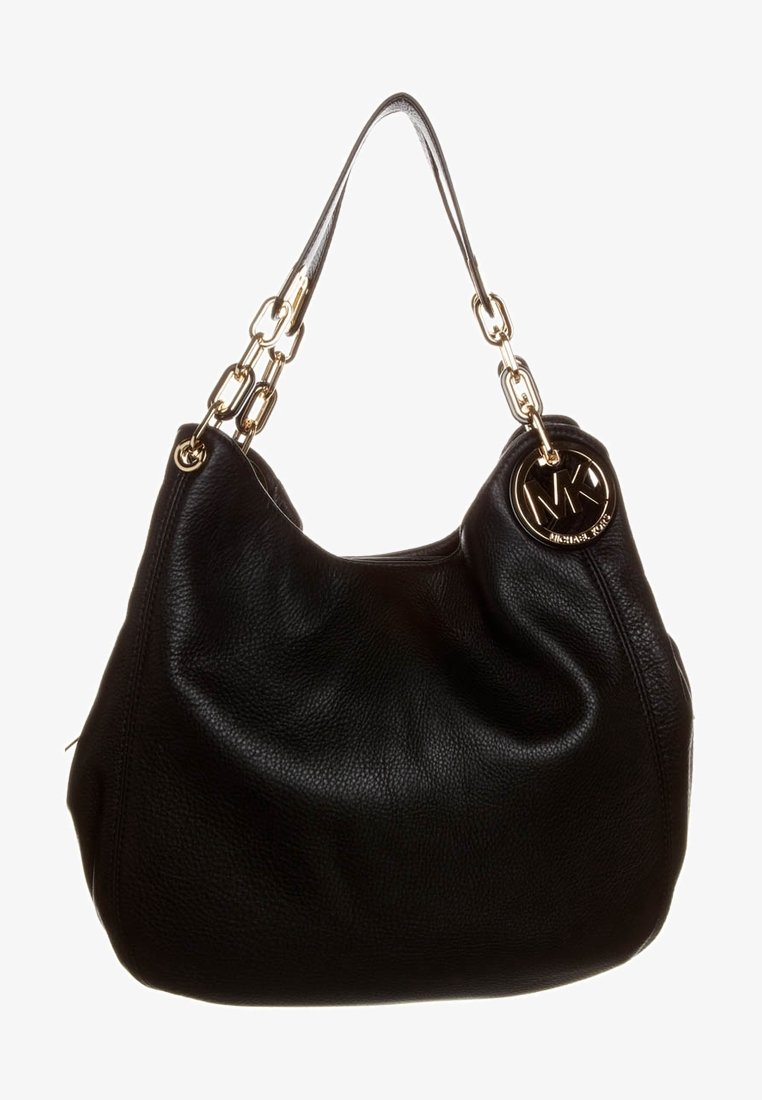 Sac hobo en cuir noir à finition texturée, doté d'une bandoulière chaîne dorée et d'un logo circulaire en accent pour un transport facile.