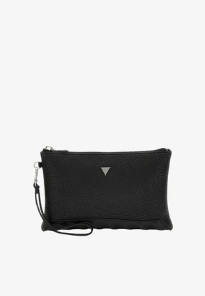 Pochette bracelet en cuir texturé noir avec fermeture éclair sur le dessus, logo triangulaire argenté et boucle de sangle amovible sur fond blanc.