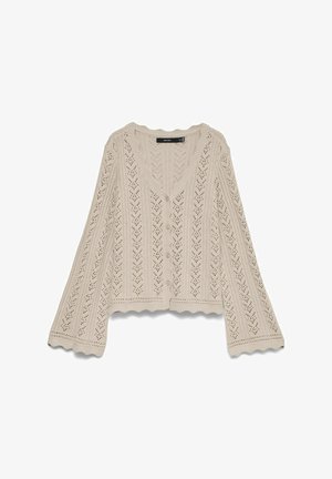 Cardigan beige en tricot avec boutons sur le devant, col en V, ourlet et poignets festonnés, présentant un délicat motif ajouré sur toute la surface.
