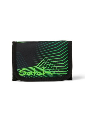 Schwarzes Stoffportemonnaie mit grünen geometrischen Linien, das über ein auffälliges "Batch"-Logo verfügt. Das Design ist kompakt, mit einem Druckverschluss und strapazierfähiger Textur.
