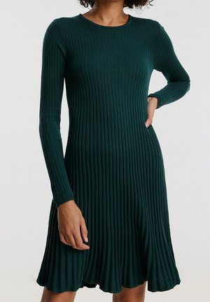 EDITED Robe pull - green