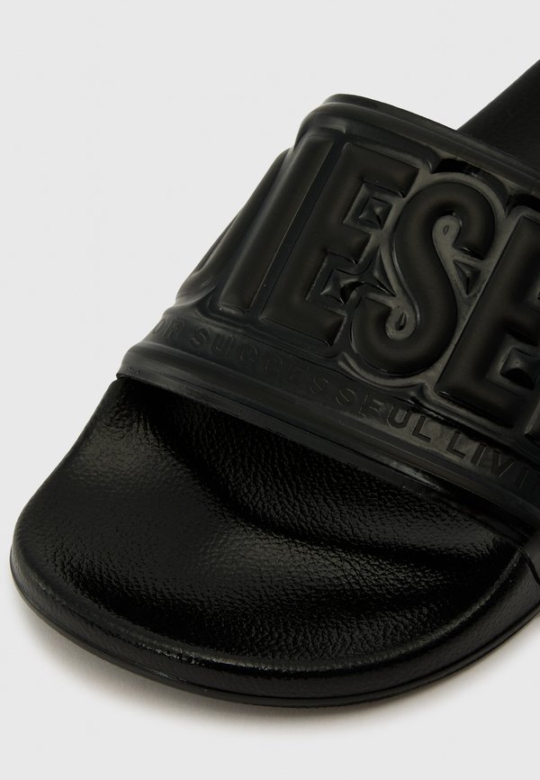 MAYEMI - Pool slides4