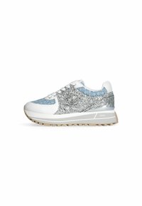 Sneakers featuring a white base with blue accents and a silver glitter overlay. Textured fabric and rubber sole with a patterned design.