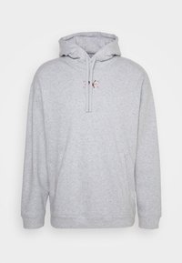 Neselectat, light gray heather