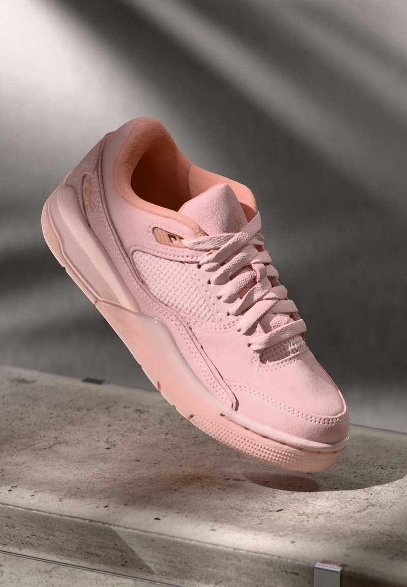 Jordan FLIGHT COURT - Trainers - atmosphere/light madder root/light ...