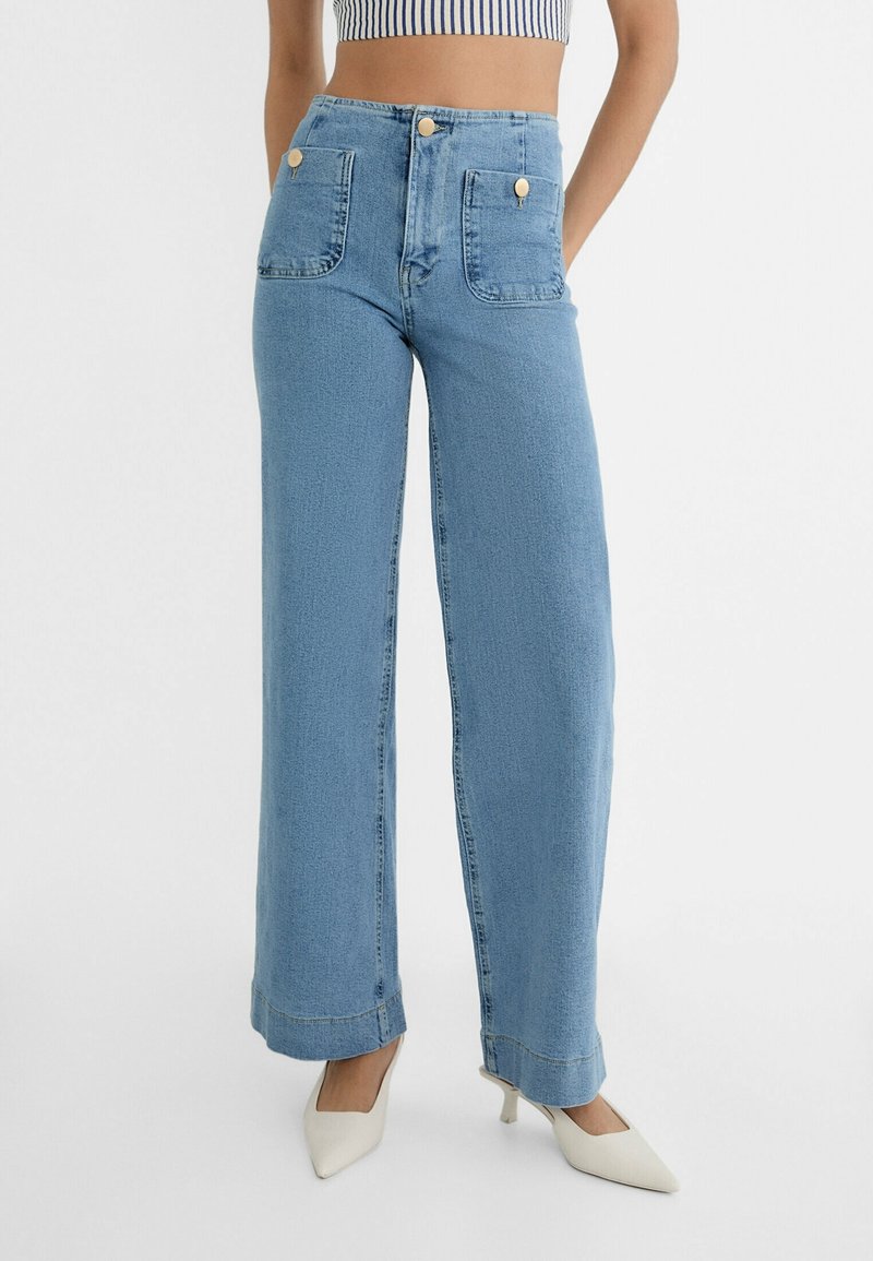 Stradivarius Jean flare - light blue
