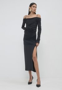 Calliope SHIFFER ARRICCIATURE  - Etuikleid - nero