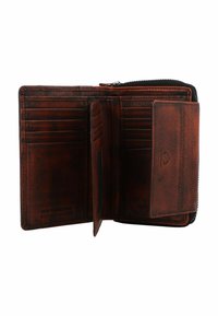Cartera de piel marrón con múltiples compartimentos para tarjetas, un bolsillo transparente para identificación y un compartimento con cremallera. Incluye protección RFID y un acabado texturizado.