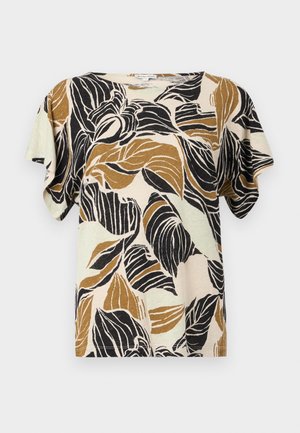 Blusa de manga corta en beige, con un estampado de hojas en negro y tonos marrones. Tejido suave con un ajuste relajado y cuello redondo.