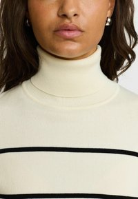 Soft Rebels MARLA ROLLNECK STRIPE - Džemperis - arctic wolf