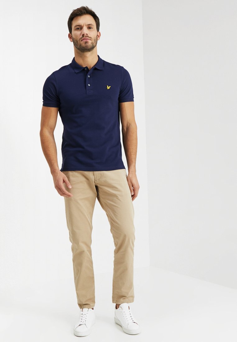lyle and scott polo slim fit