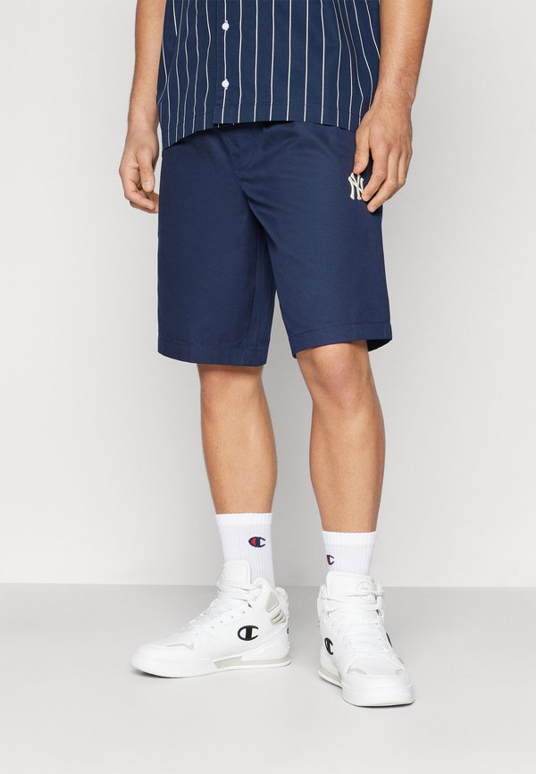 MLB BERMUDA SHORTS - Club wear